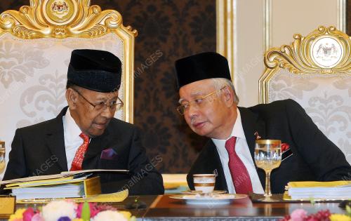 KL10_12032015_AGONG
