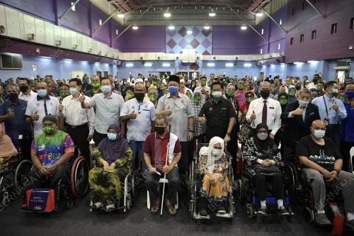 DATUK SERI DR SHAHIDAN KASSIM