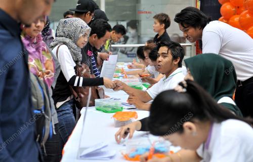 KL10_12062016_KTM