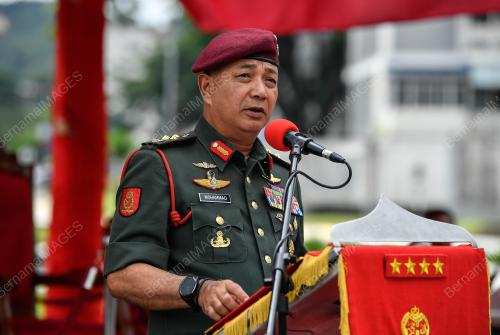 JENERAL TAN SRI MOHAMMAD AB RAHMAN