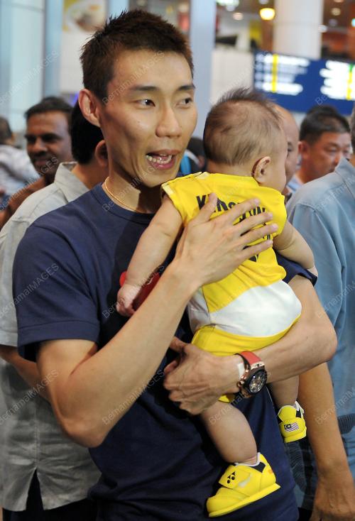 KL10_12082013_BADMINTON