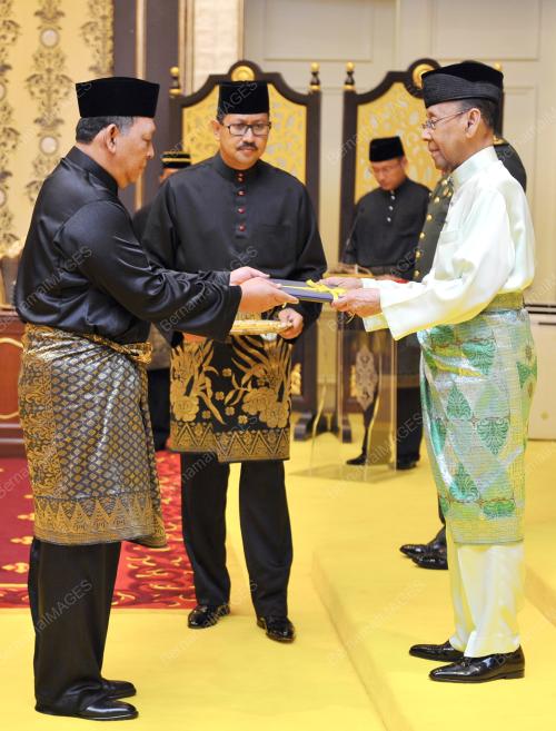KL10_12092014_ISTANA