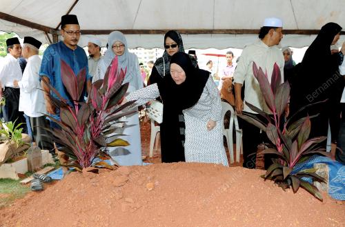 KL10_12122012_JENAZAH_ENGKU_IBRAHIM
