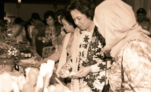 KL10_130190_PEMAISURI_AGONG