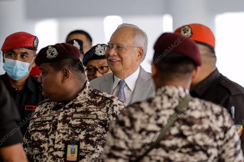 DATUK SERI NAJIB TUN RAZAK