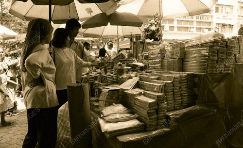 KL10_130490_HARIRAYA