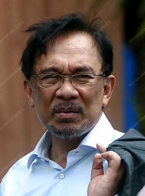 KL10_13082014_PKR_ANWAR