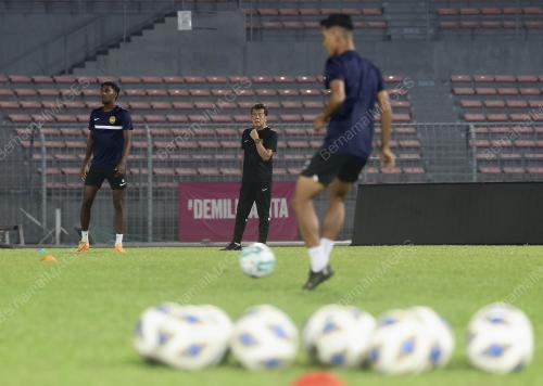 SESI LATIHAN PASUKAN B-23