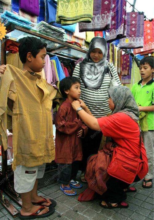 PERSIAPAN RAYA