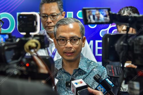 DATUK FAHMI FADZIL