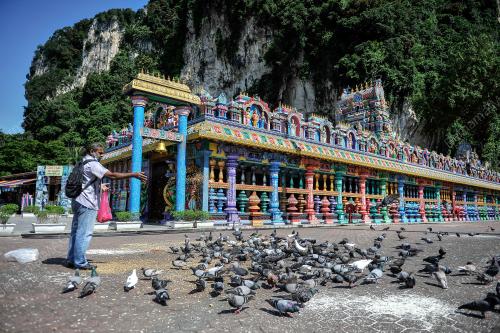 PERSEDIAAN PERAYAAN DEEPAVALI
