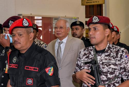 DATUK SERI NAJIB TUN RAZAK