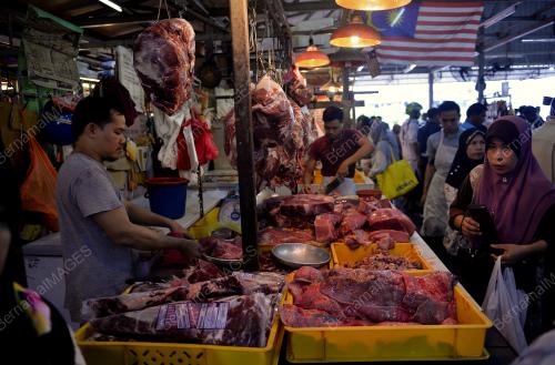 KL10_14062018_DAGING_KERBAU