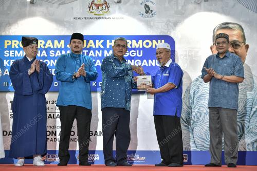DATUK AARON AGO DAGANG