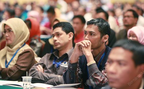 KEMPEN SATU KELUARGA SATU SYKT/PERNIAGAAN