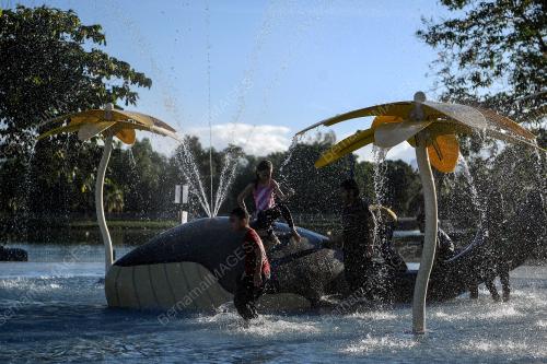 AKTIVITI RIADAH DI TAMAN TITIWANGSA