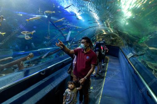 TINJAUAN KAWASAN TUMPUAN PELANCONG