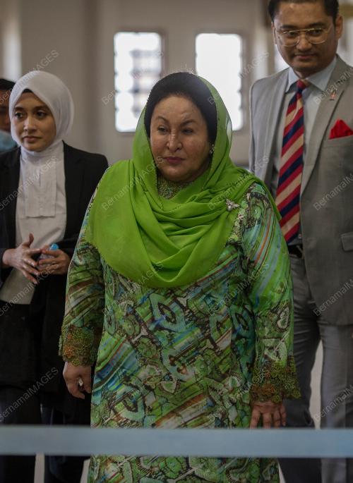 DATIN SERI ROSMAH MANSOR