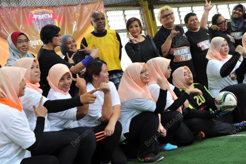 KL10_16042017_FOOTBALL