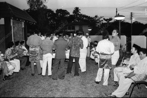 BERBUKA