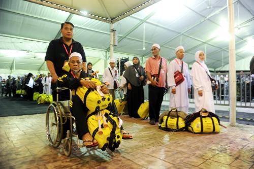 KL10_16082015_HAJI
