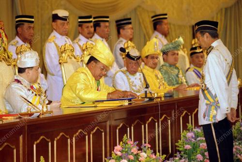 KL10_17022016_AGONG_BARU