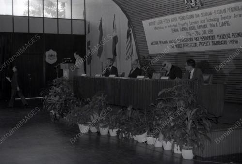 DATUK AMAR DR ONG KEE HUI