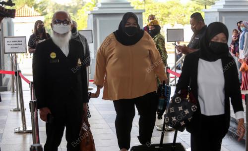 SITI BAINUN AHD RAZALI