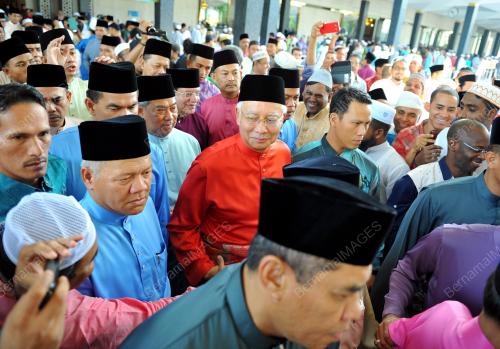 KL10_17072015_AGONG