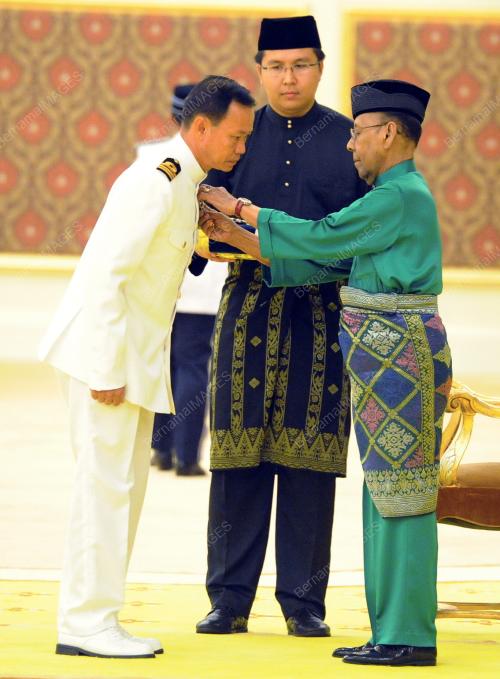 KL10_17122015_AGONG_PINGAT