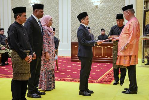 KL10_17122025_ANGKAT_SUMPAH