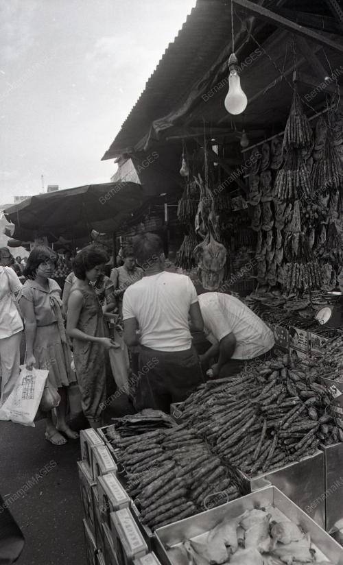 PERSIAPAN TAHUN BARU CINA