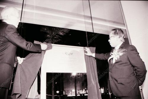 TAN SRI SABARUDDIN CHIK