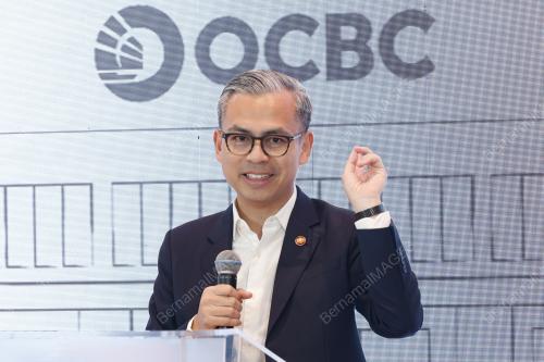 FAHMI FADZIL