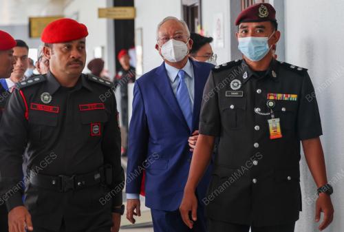 DATUK SERI NAJIB TUN RAZAK