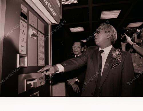 DATUK SERI SABARUDDIN CHIK