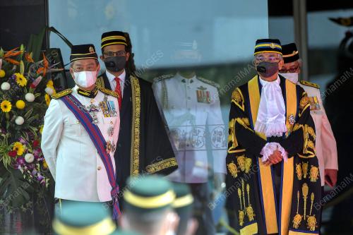 ISTIADAT PEMBUKAAN MESYUARAT PENGGAL KETIGA MAJLIS PARLIMEN KE-14