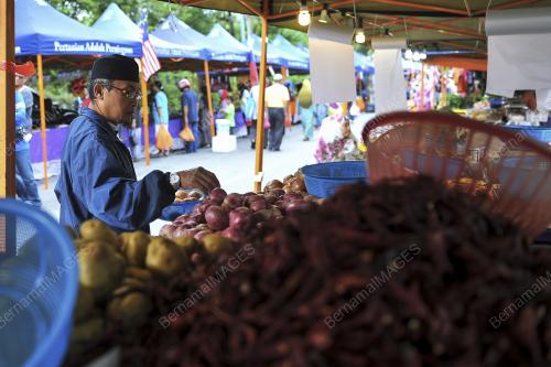 KL10_18062017_PASAR_TANI_BN201706177263