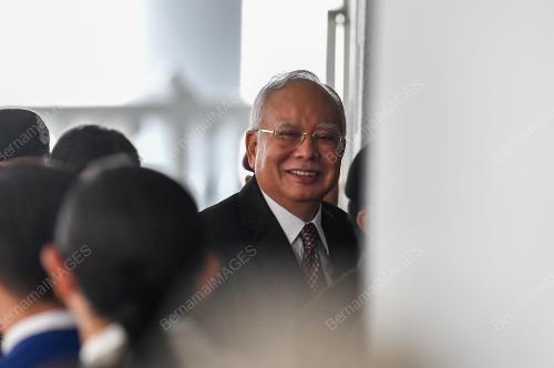 DATUK SERI NAJIB TUN RAZAK