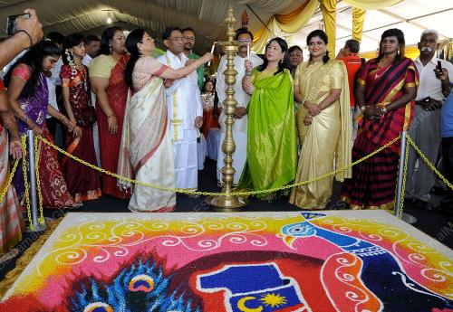 KL10_18102017_DEEPAVALI_BN201710178650