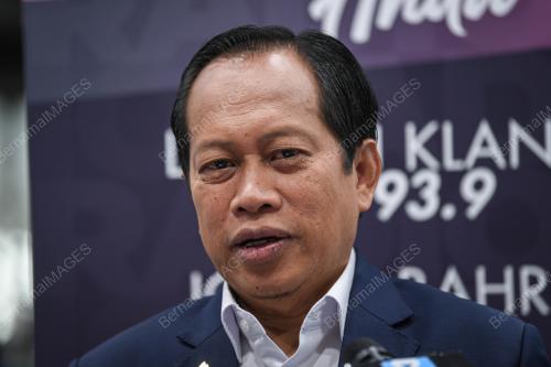 DATUK SERI AHMAD MASLAN