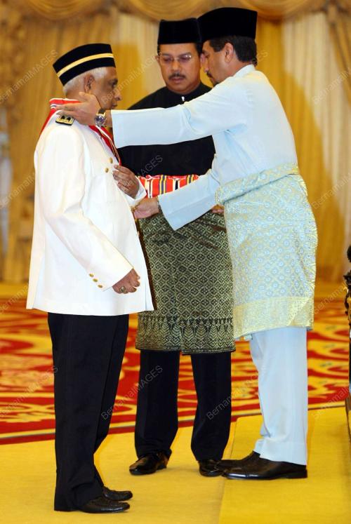 TUANKU MIZAN ZAINAL ABIDIN