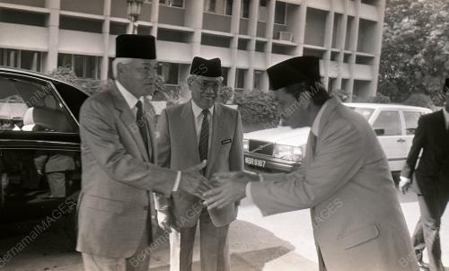 KL10_190390_IPM
