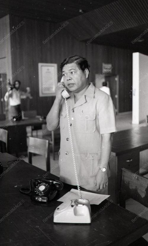 DR. MAHATHIR MOHAMAD