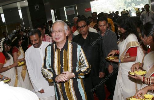 NAJIB TUN RAZAK