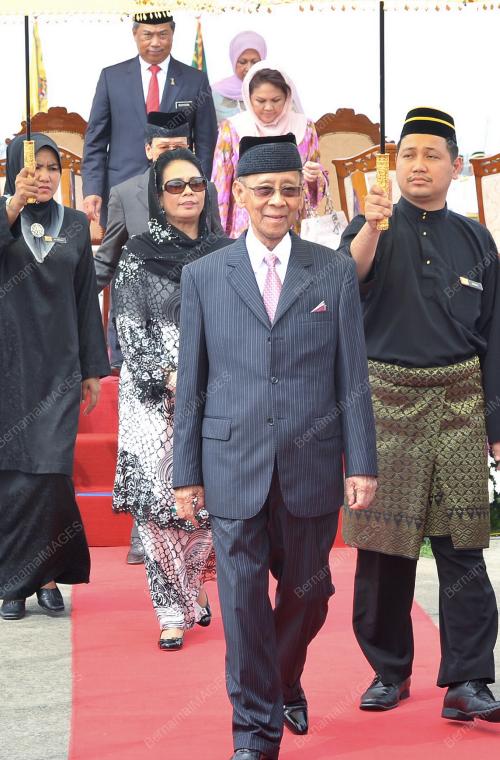 KL10_19102012_AGONG
