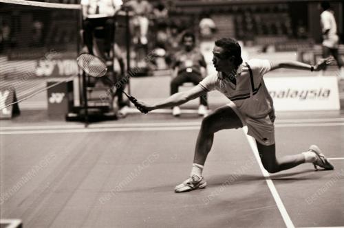 BADMINTON PIALA THOMAS-UBER
