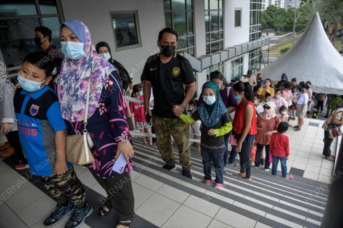 PROGRAM PICKIDS DAN SUNTIKAN BOOSTER DEWASA