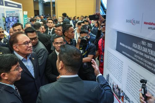 DATUK SERI ANWAR IBRAHIM