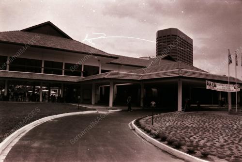 DATO' SERI DR LING LIONG SIK